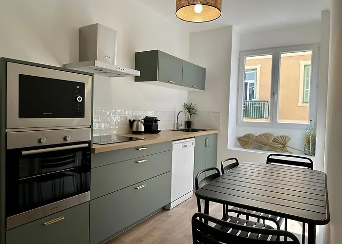 Magnifique T3 Equipe Et Climatise Centre Ideal 4 Personnes Аяччо