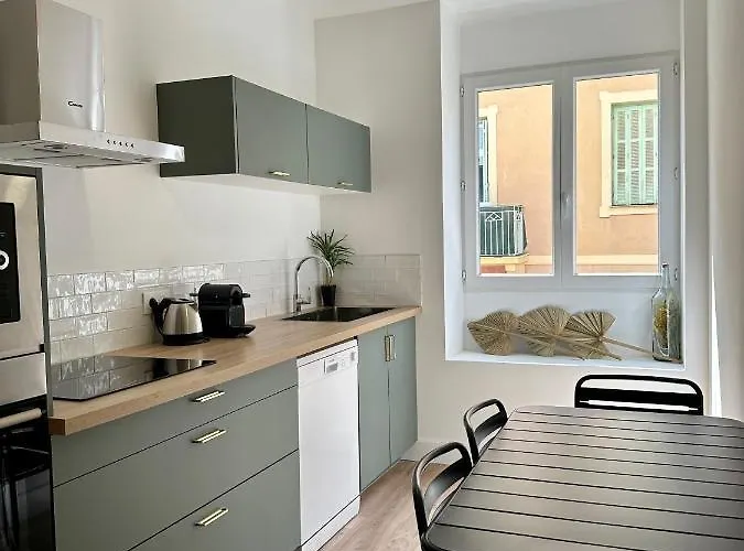 Magnifique T3 Equipe Et Climatise Centre Ideal 4 Personnes Аяччо